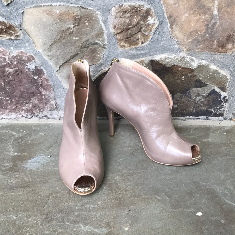Ovyé Italian leather heels